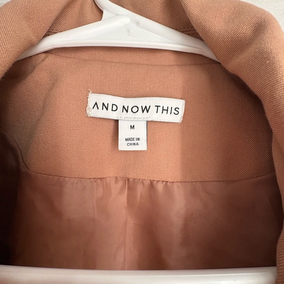 Cropped Jacket - Picture 3 of 3